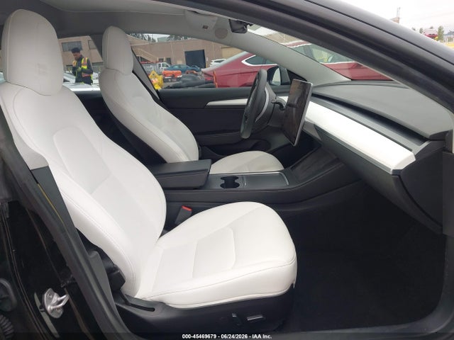 2021 Tesla MODEL 3 LONG RANGE DUAL MOTOR ALL-WHEEL DRIVE — фото 5