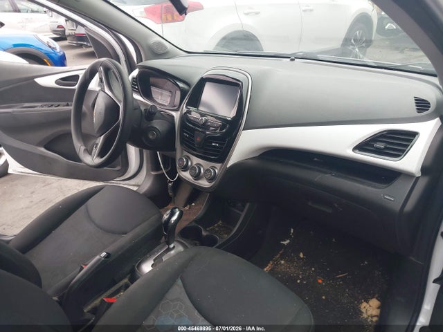 2017 Chevrolet SPARK 1LT CVT — фото 5