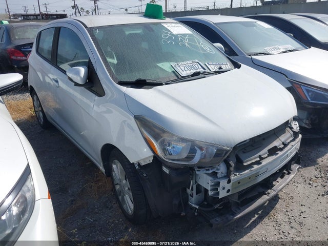 2017 Chevrolet SPARK 1LT CVT — фото 1