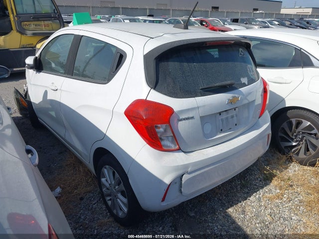 2017 Chevrolet SPARK 1LT CVT — фото 3