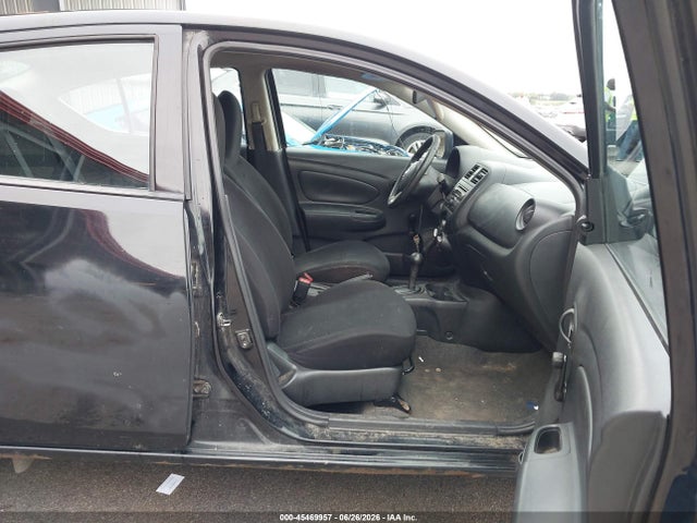 صورة 5 لـ 2013 Nissan VERSA 1.6 S+