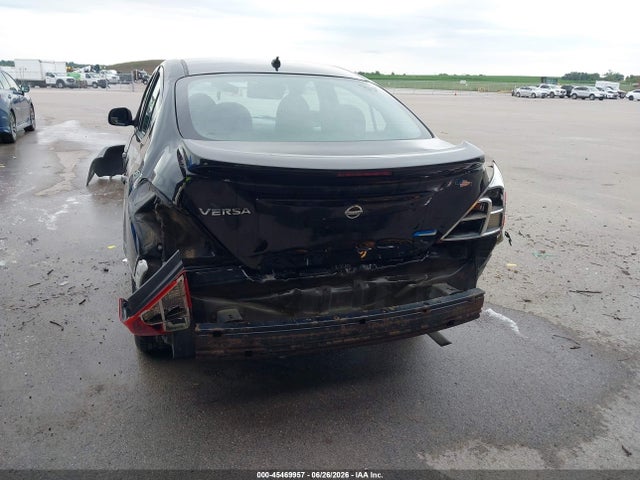 صورة 6 لـ 2013 Nissan VERSA 1.6 S+