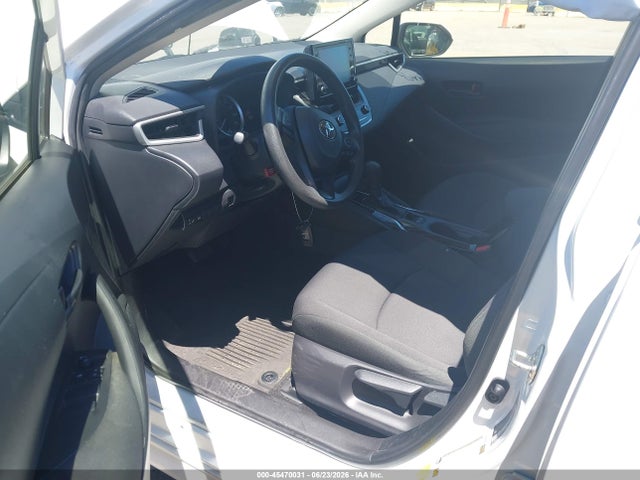 2022 Toyota COROLLA LE photo 5