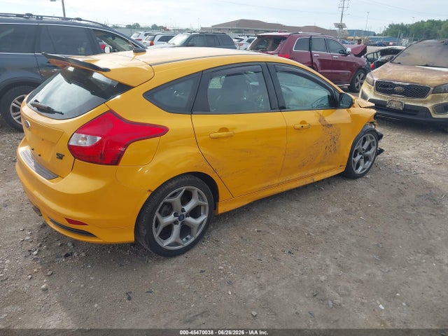 صورة 4 لـ 2013 FORD FOCUS ST