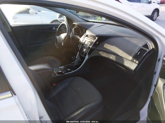 صورة مصغرة 5 لـ 2014 Hyundai SONATA SE