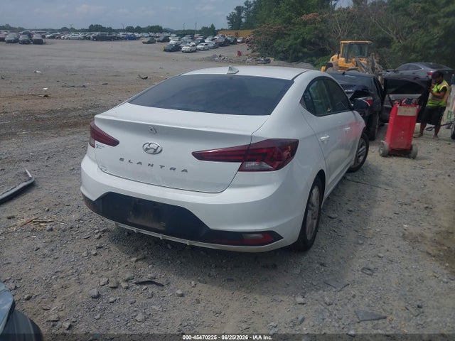 صورة 4 لـ 2019 Hyundai ELANTRA SEL