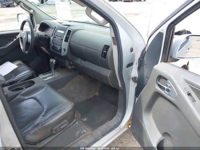صورة 5 لـ 2012 Nissan FRONTIER PRO-4X