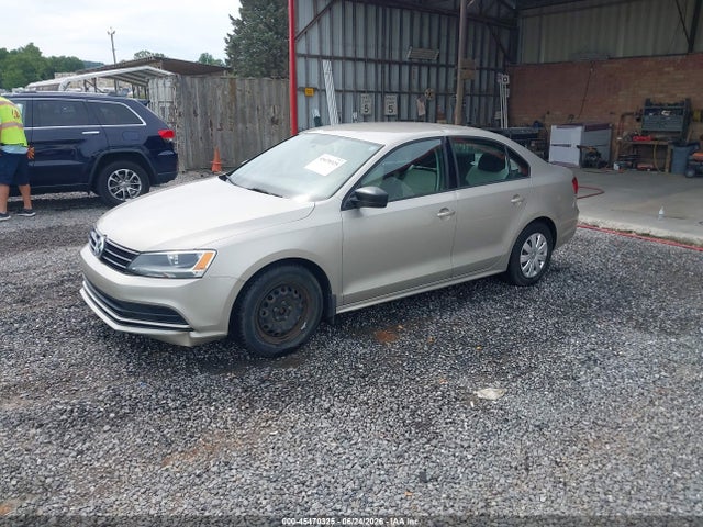 2015 Volkswagen JETTA 2.0L S photo 2
