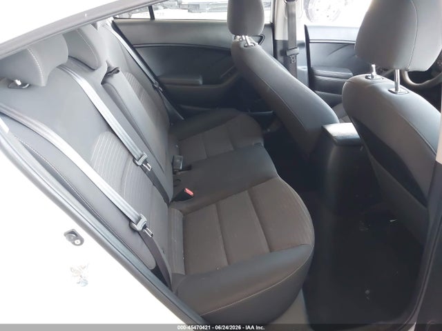 2018 KIA FORTE LX photo 8