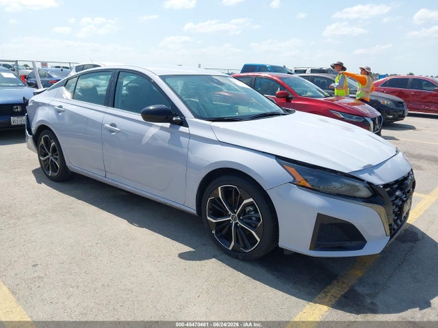 2025 NISSAN ALTIMA SR FWD
