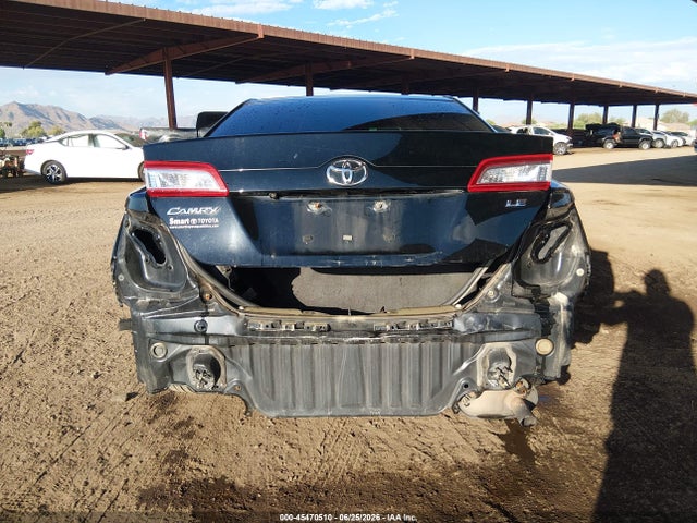 2014 Toyota CAMRY LE thumbnail 17