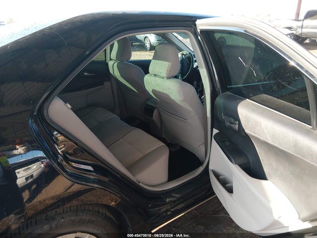 2014 Toyota CAMRY LE photo 8