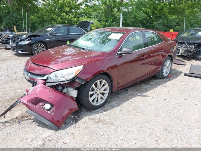 2015 Chevrolet MALIBU 2LT photo 2