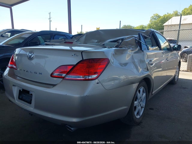 صورة 4 لـ 2006 Toyota AVALON XL