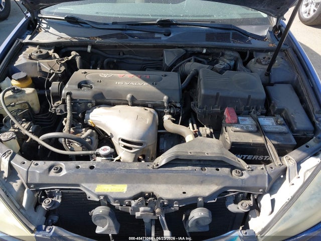 2002 Toyota CAMRY LE photo 10