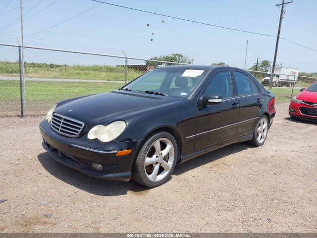 صورة 2 لـ 2006 Mercedes-BENZ C 230 SPORT