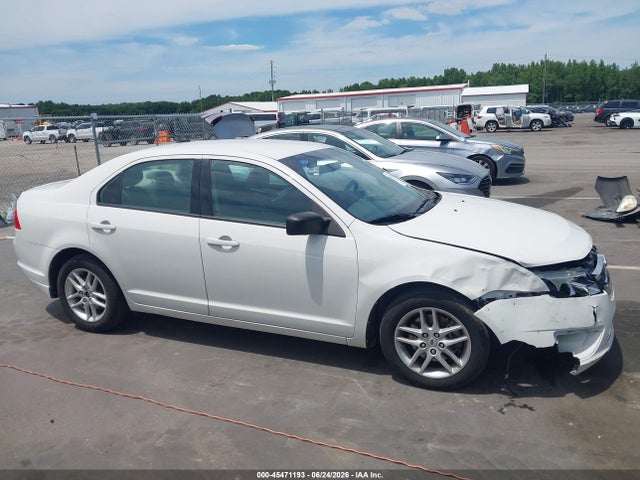 2012 FORD FUSION S — миниатюра 13