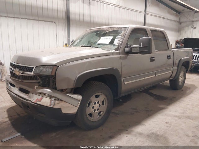 صورة 2 لـ 2006 Chevrolet SILVERADO 1500 LT1