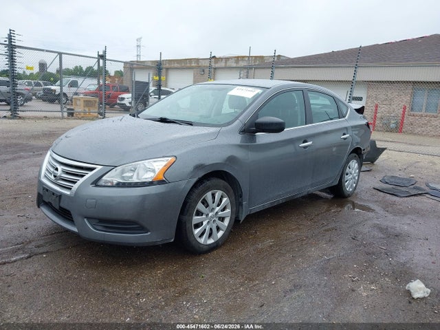2015 Nissan SENTRA S 照片 2
