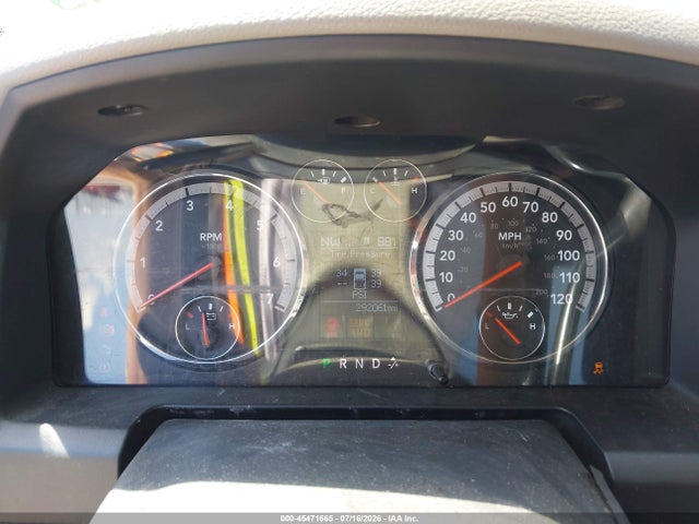 2010 Dodge RAM 1500 SLT/SPORT/TRX — фото 7