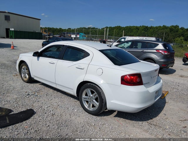2012 Dodge AVENGER SXT 照片 3