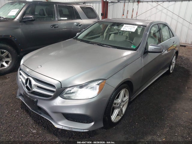 2014 Mercedes-BENZ E 350 照片 2