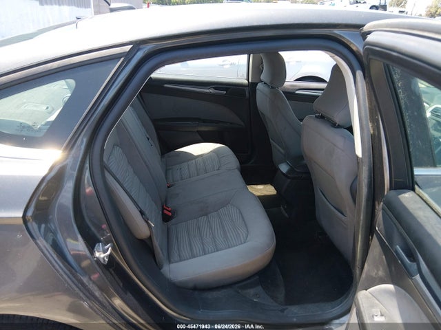 2016 FORD FUSION S photo 8