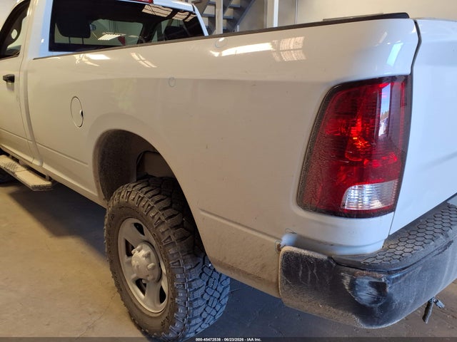 2018 RAM 2500 TRADESMAN 4X4 8' BOX — миниатюра 16