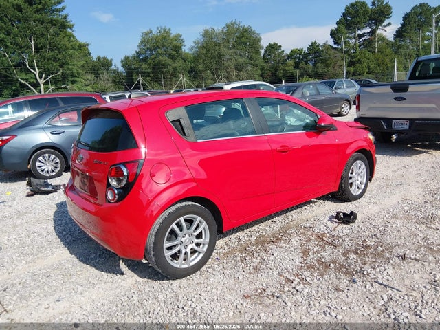 2015 Chevrolet SONIC LT AUTO — фото 4