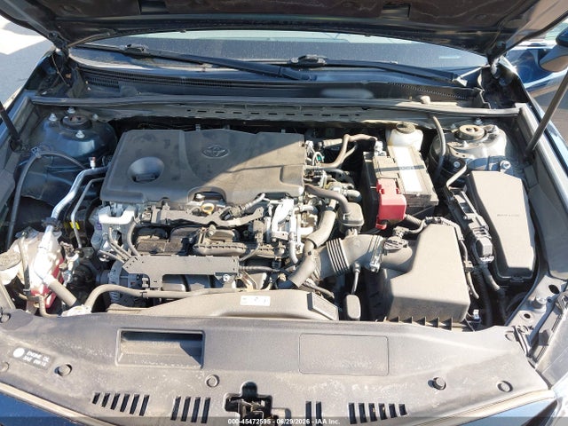 صورة 10 لـ 2019 Toyota CAMRY LE