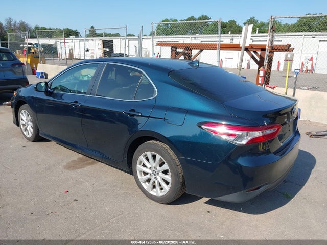 صورة 3 لـ 2019 Toyota CAMRY LE