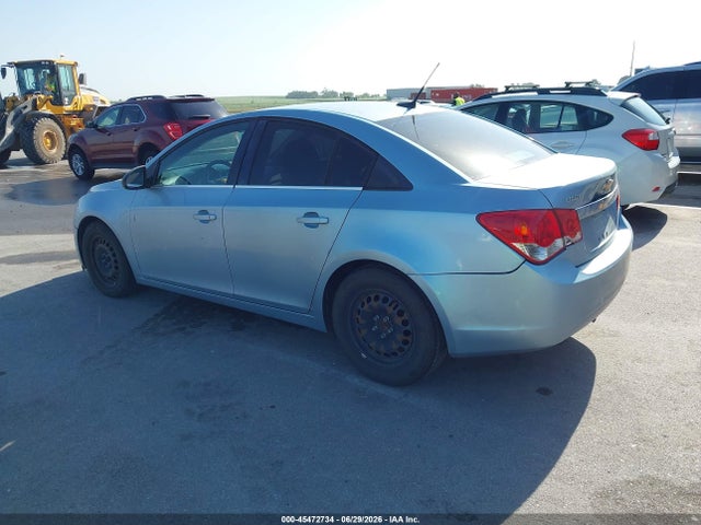 2011 Chevrolet CRUZE LS 照片 3
