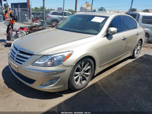2012 Hyundai GENESIS 3.8 照片 2