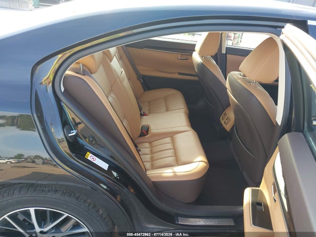 صورة 8 لـ 2017 Lexus ES 350
