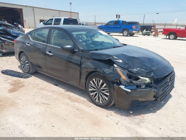 2025 NISSAN ALTIMA SV FWD