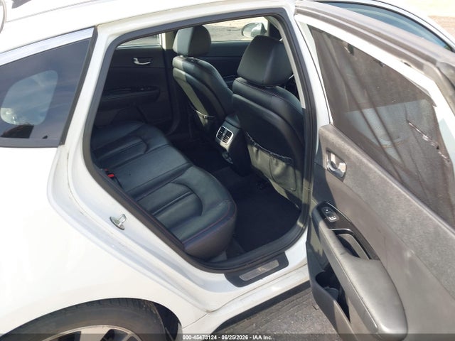 صورة 8 لـ 2016 KIA OPTIMA SX TURBO