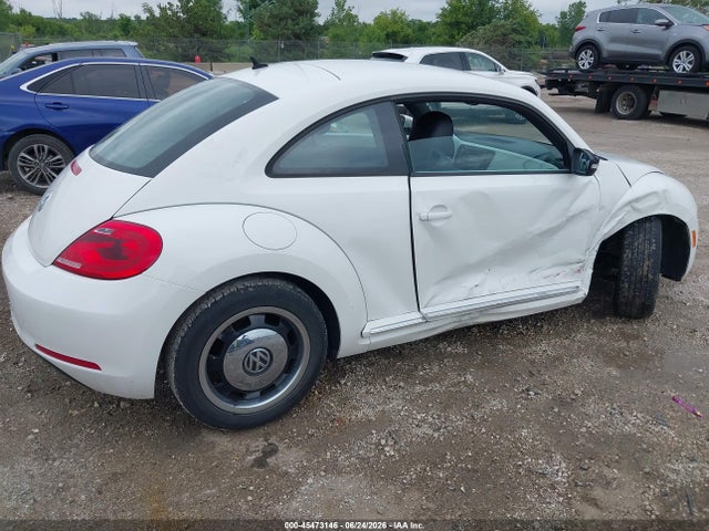 2012 Volkswagen BEETLE 2.5L 照片 4
