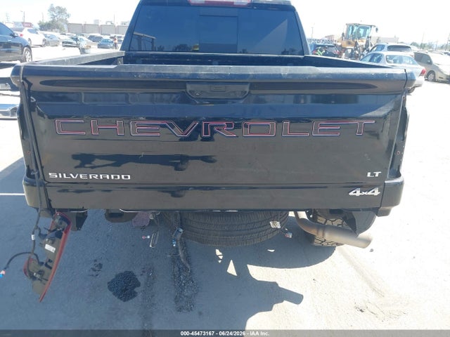 صورة 6 لـ 2022 Chevrolet SILVERADO 1500 4WD STANDARD BED LT