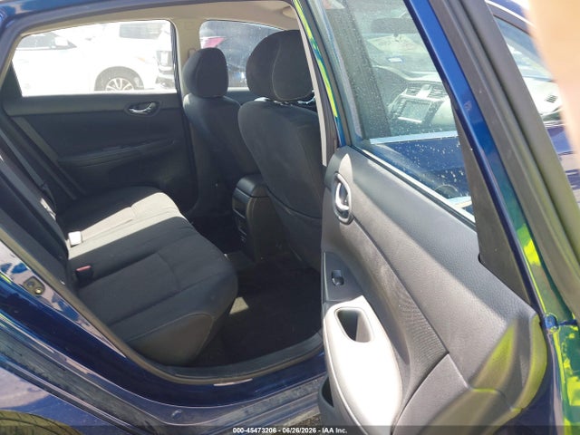 2019 Nissan SENTRA S 照片 8