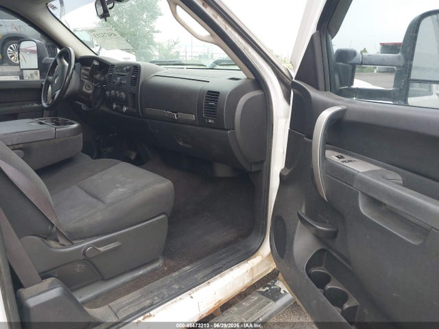 2010 Chevrolet SILVERADO 1500 LT 照片 5
