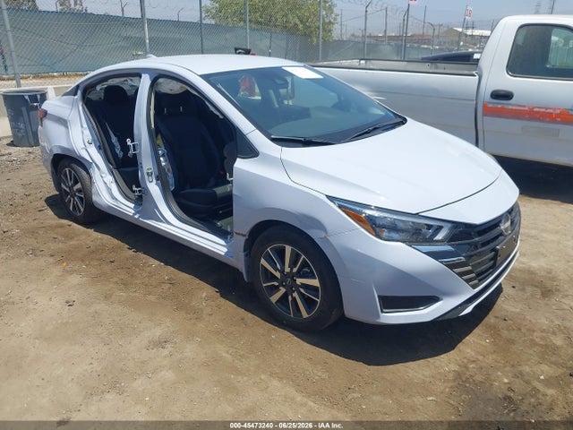 2025 Nissan VERSA 1.6 SV 照片 1