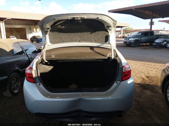 صورة 6 لـ 2017 Toyota COROLLA LE