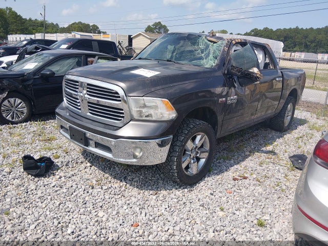 2017 RAM 1500 BIG HORN 4X4 5'7 BOX photo 2