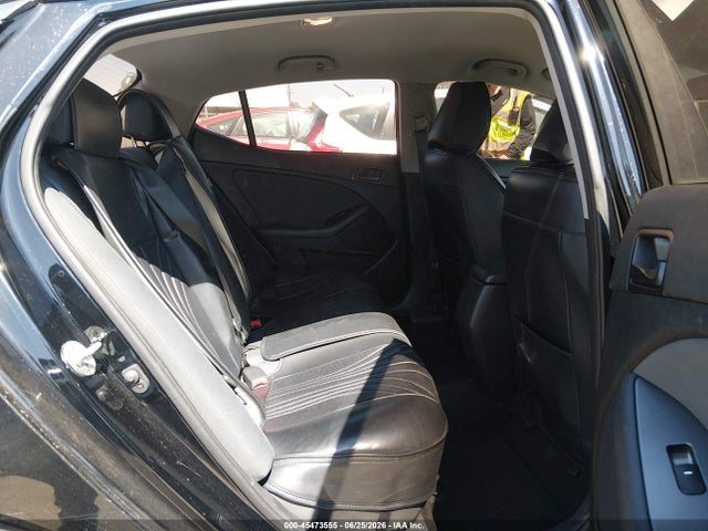 صورة 8 لـ 2015 KIA OPTIMA LX