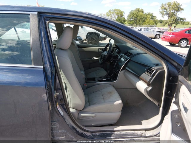 صورة 5 لـ 2015 Toyota CAMRY LE