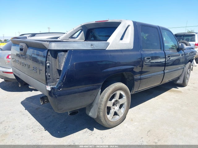 صورة 4 لـ 2005 Chevrolet AVALANCHE 1500 LS