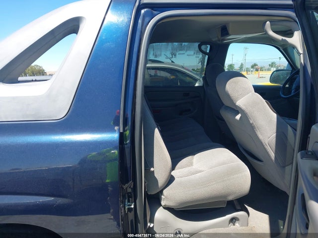 صورة 8 لـ 2005 Chevrolet AVALANCHE 1500 LS