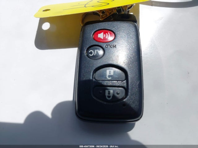 صورة مصغرة 11 لـ 2013 Toyota PRIUS THREE