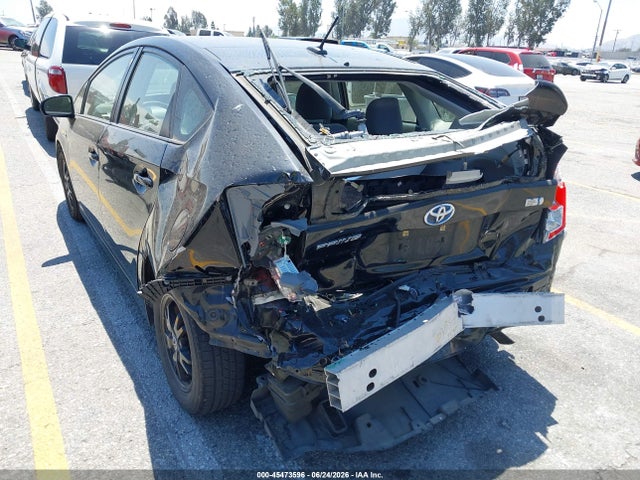صورة مصغرة 17 لـ 2013 Toyota PRIUS THREE