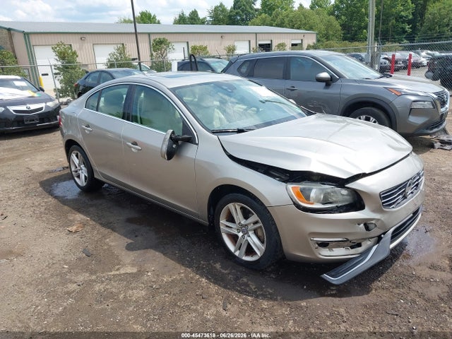 2014 VOLVO S60 T5